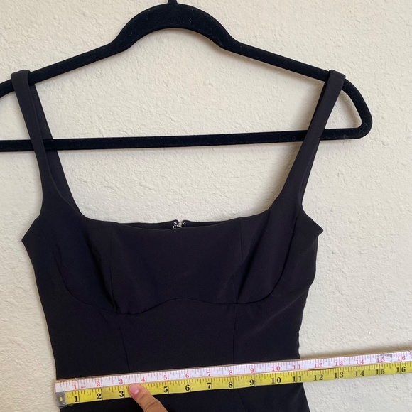 HOUSE OF CB 'Lilou' Black Ruffle Hem‎ Dress /Size XS NWOT - Picture 9 of 17